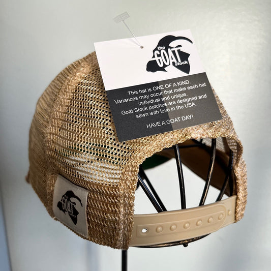 Gorra de béisbol con parche de malla y cierre a presión Mountains