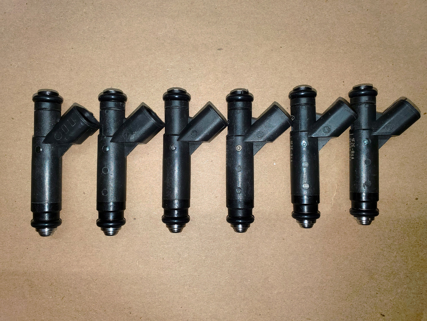Refurbished & Rebuilt 24LB/Hr Fuel Injectors